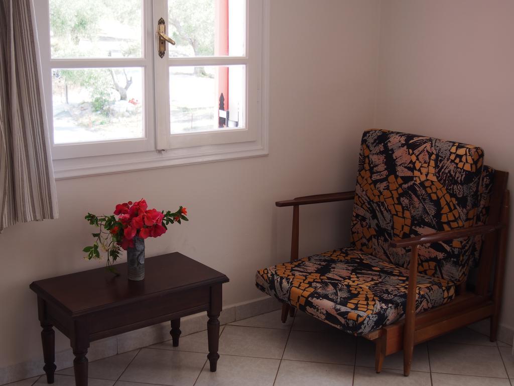 Eolos Apartments With Private Parking Áyios Nikítas エクステリア 写真